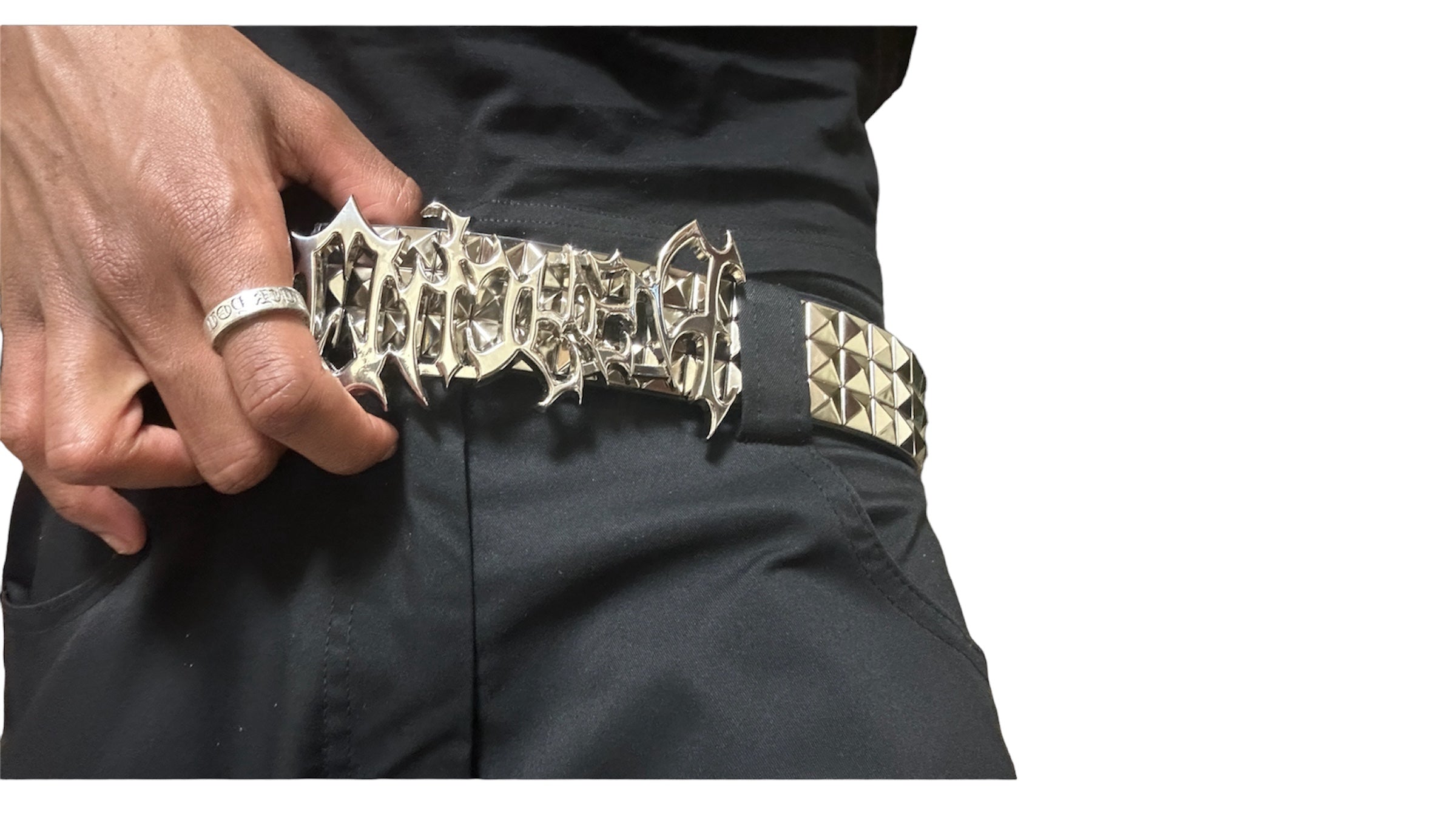 STUDDED METAL BELT image 1